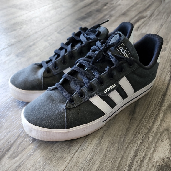 Adidas Shoes | Adidas Men's Daily 3.0 Blackwhite FW7033 Skateboarding Size 10.5 | Color: Black/White | Size: 10.5 | Jacaris's Closet